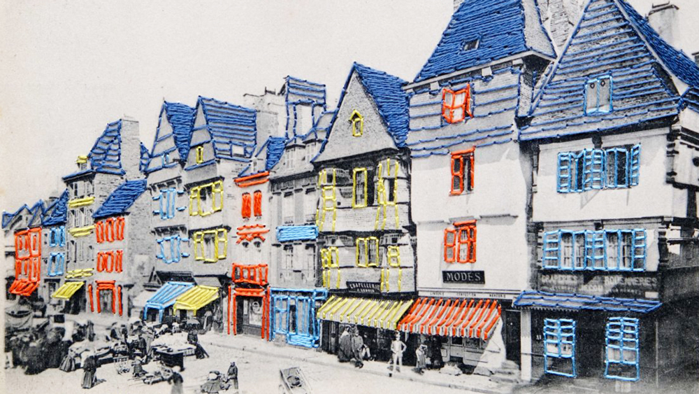 Broderie sur cartes postales